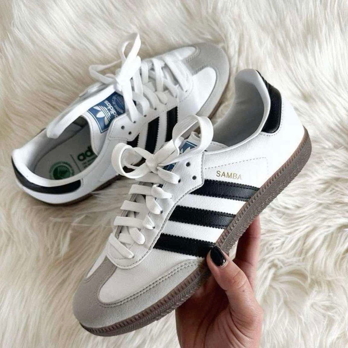 ADIDAS SAMBA