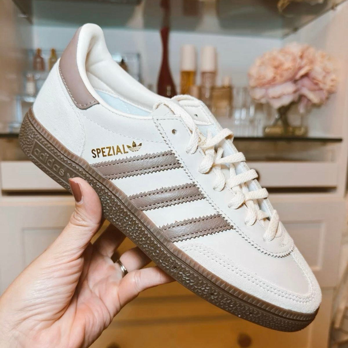 SPEZIAL BEGE CASTANHO